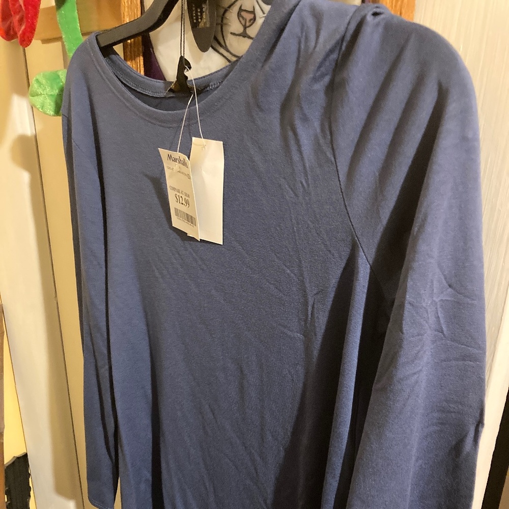 Cupio Long Sleeved T-Shirt